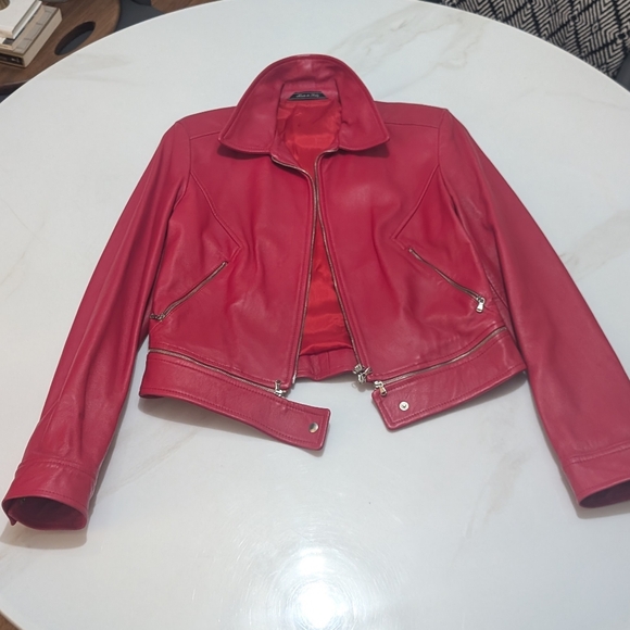Vintage Italian Genuine Red Leather Cropped Biker Jacket - Picture 2 of 8